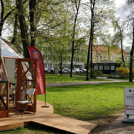 Vilniaus pilių kupolas iš lauko.