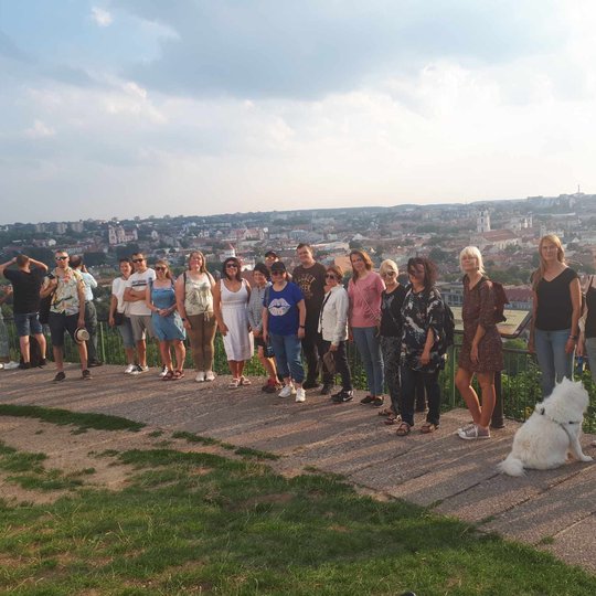 Vilniaus senamiesčio panorama vasariškame ore dar įspūdingesnė.