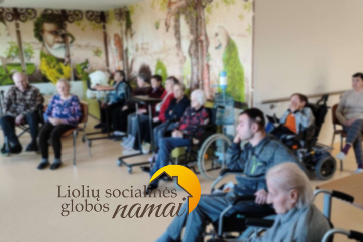 Liolių socialinės globos namų gyventojai.