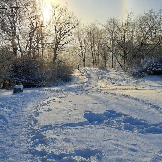 Halo, aureolės reiškinys, matomas nuo Altanos kalno.