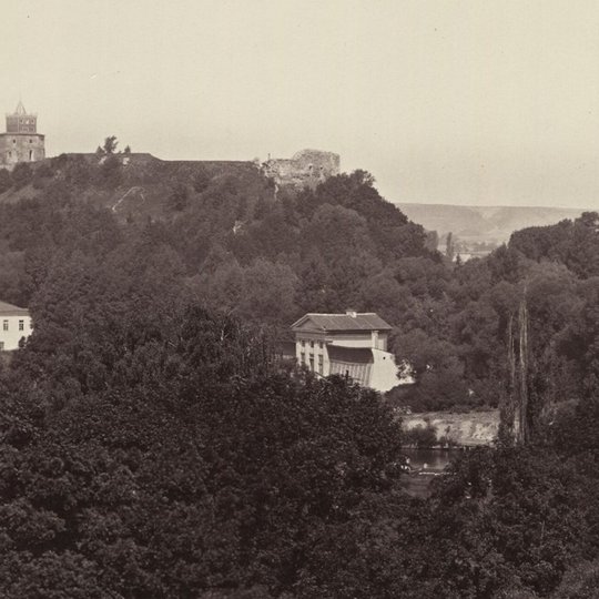 1887 metų nuotrauką. Nespalvota Barboros radvilaitės gatvės panorama.