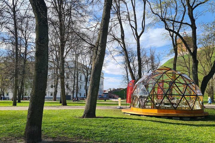 Vilniaus pilių kupolas iš lauko.