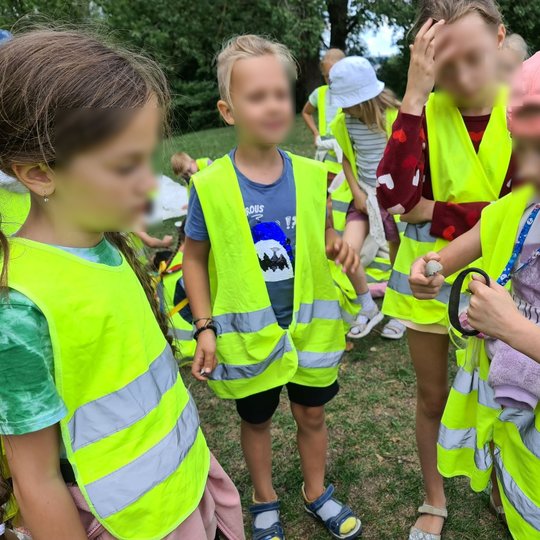 Skiltuvai vaikams tai naujas ir nematytas prietaisas. Tačiau žmonės senovėje juos naudojo kasdien.