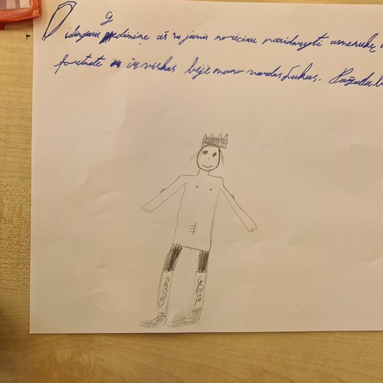 Vaiko ranka rašytas laiškas Gediminui, nupieštas ir jis pats.