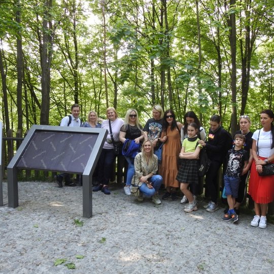 Svečiai aplankė ir Trijų kryžių kalną - Kreivosios pilies miestą.