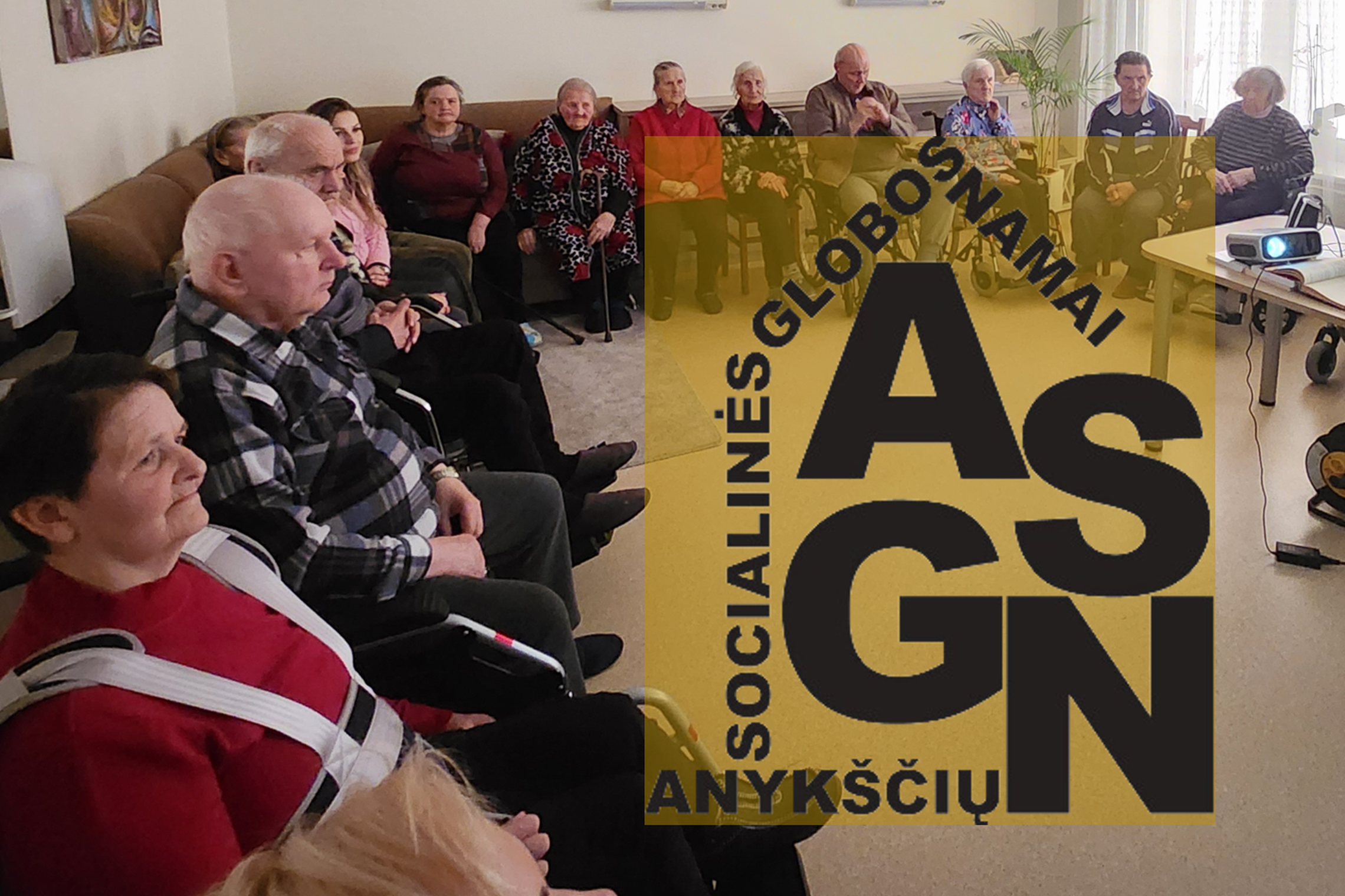Anykščių socialinės globos namų gyventojai klausosi nuotolinės paskaitos apie Jogailos anūką.