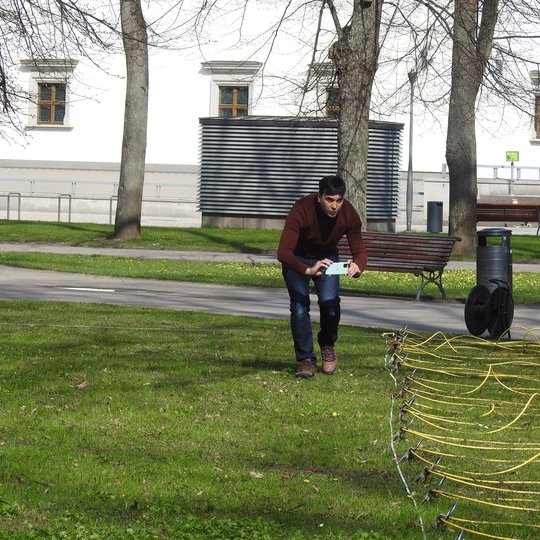 Gedimino kalno papėdėje vyksta tyrimai - dideliame plote atlikami geofiziniai lauko tyrimai ir elektrinės tomografijos metodu.