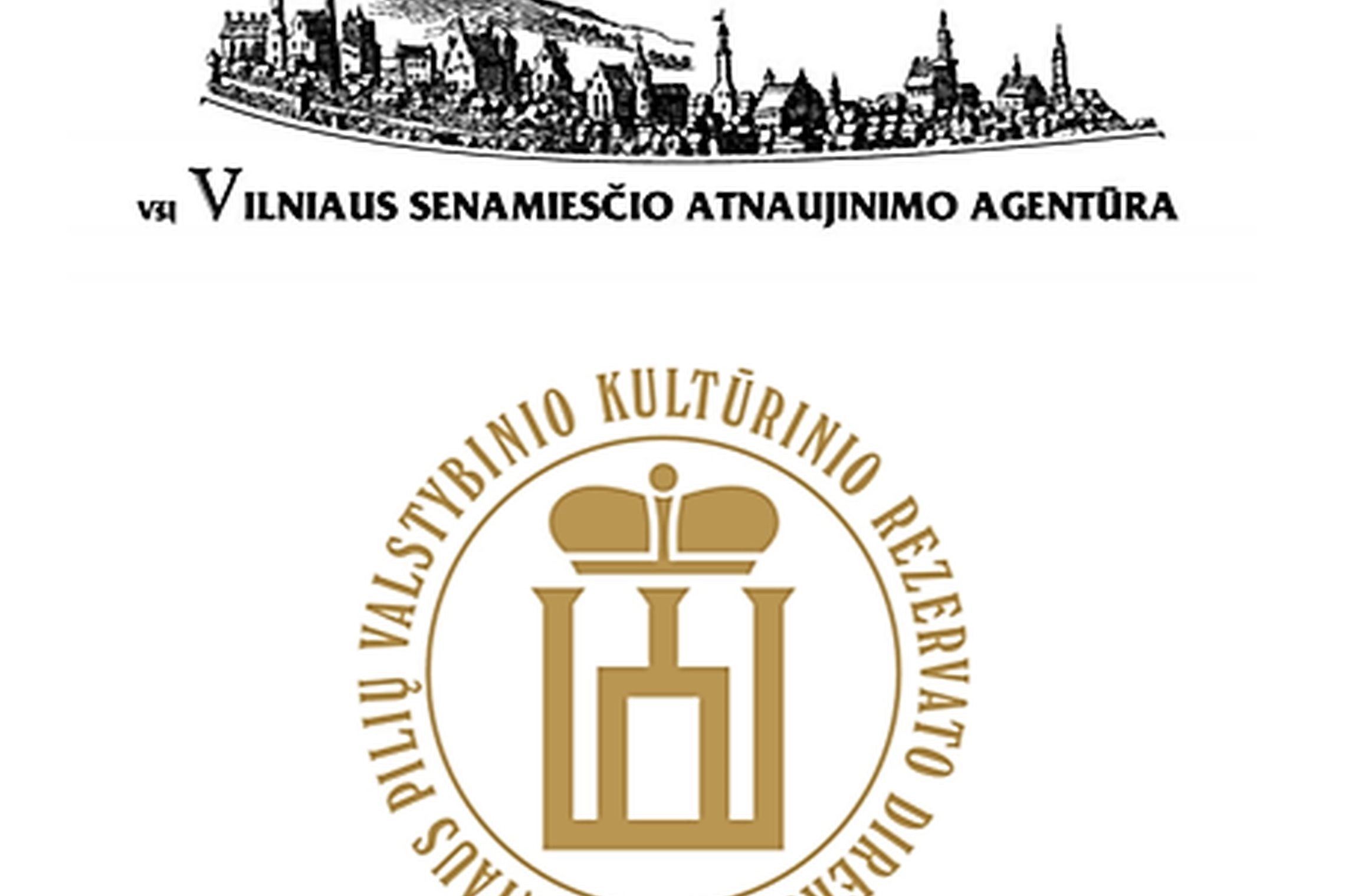 Dveijų įstaigų, kurios pasirašė bendradarbiavimą, ženklai - tai Vilniaus pilių rezervato direkcijos ir Senamiesčio atnaujinimo agentūros logotipai.