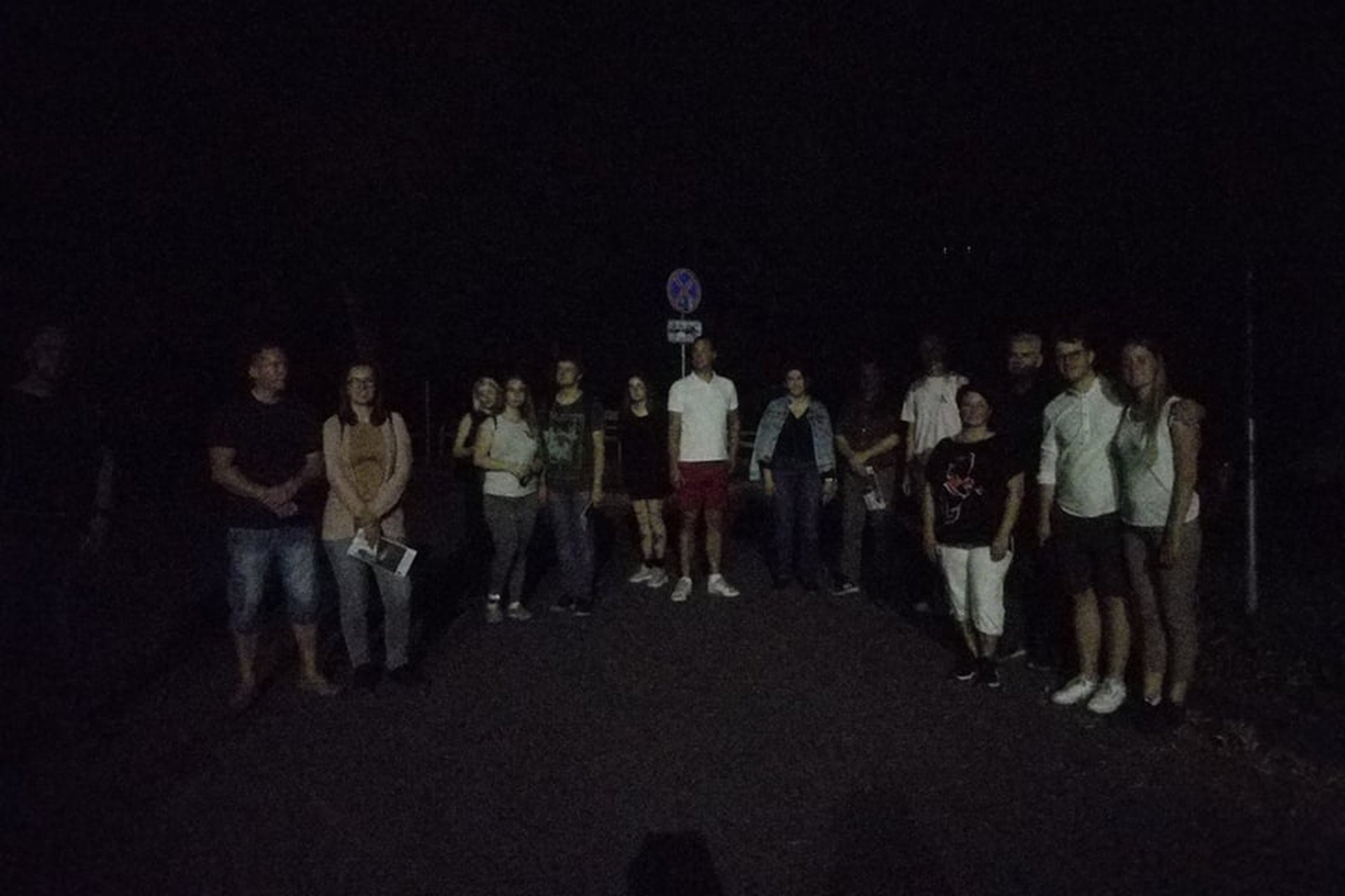 Naktinė ekskursija po Kalnų parko teritoriją po šiuolaikinio cirko spektaklio.