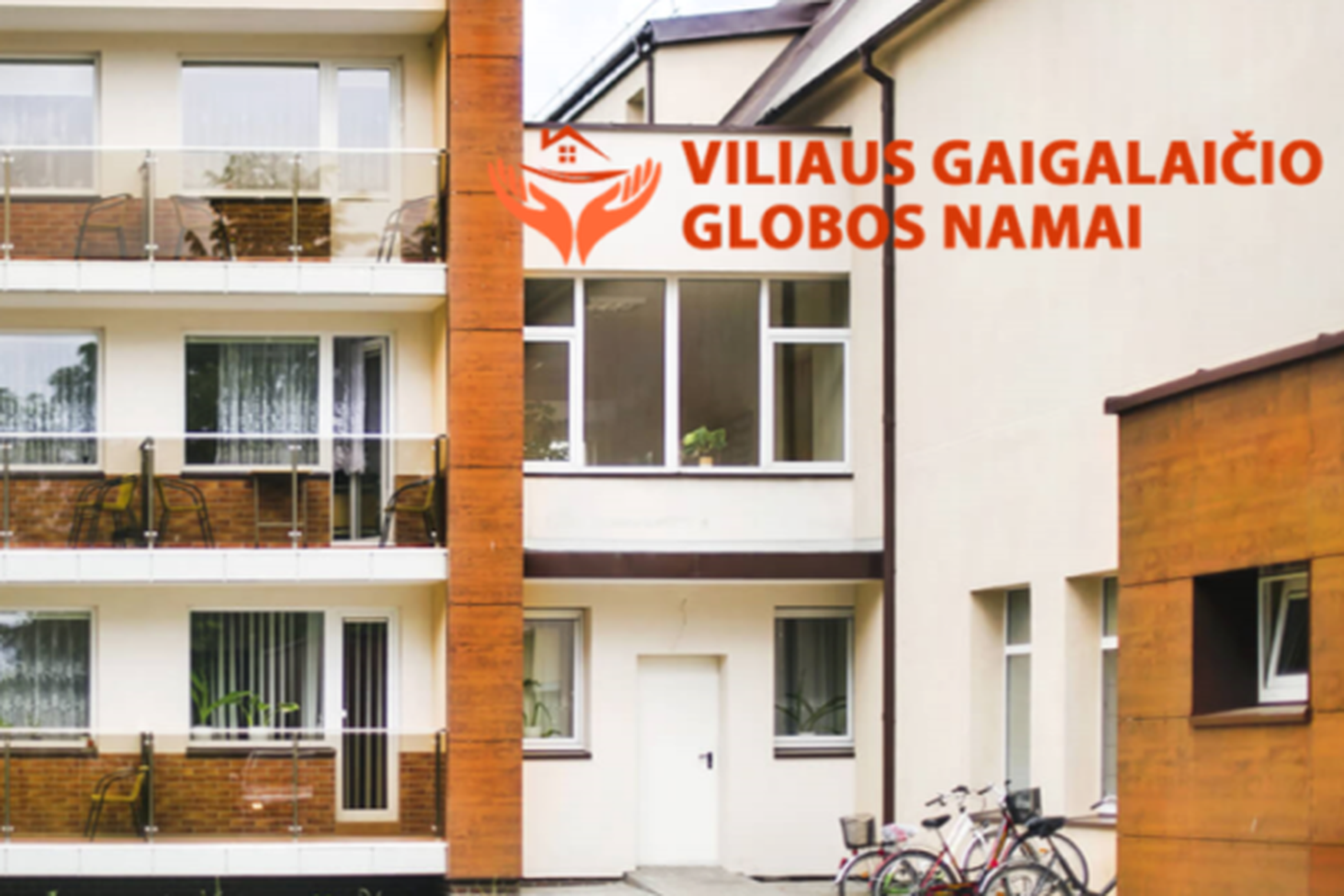 Klaipėdos Viliaus Gaigalaičio globos namų pastatas. Jis trijų aukštų su ilgais balkonais.