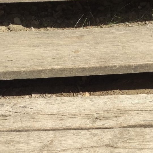 Sutvarkyti Bekešo laiptai, kurie veda iš Bernardinų sodo Trijų Kryžių paminklo link.
